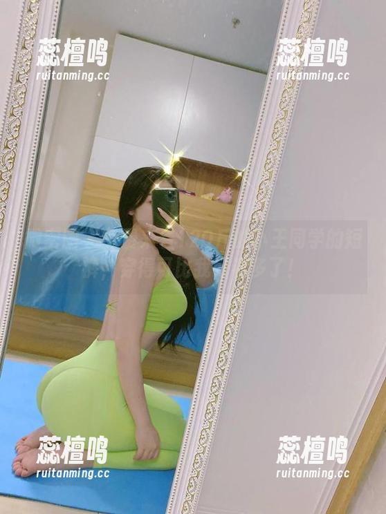 120斤的小王同学 微密圈 - 免费来看120斤的小王同学的短裤,穿得可比我好看多了!
