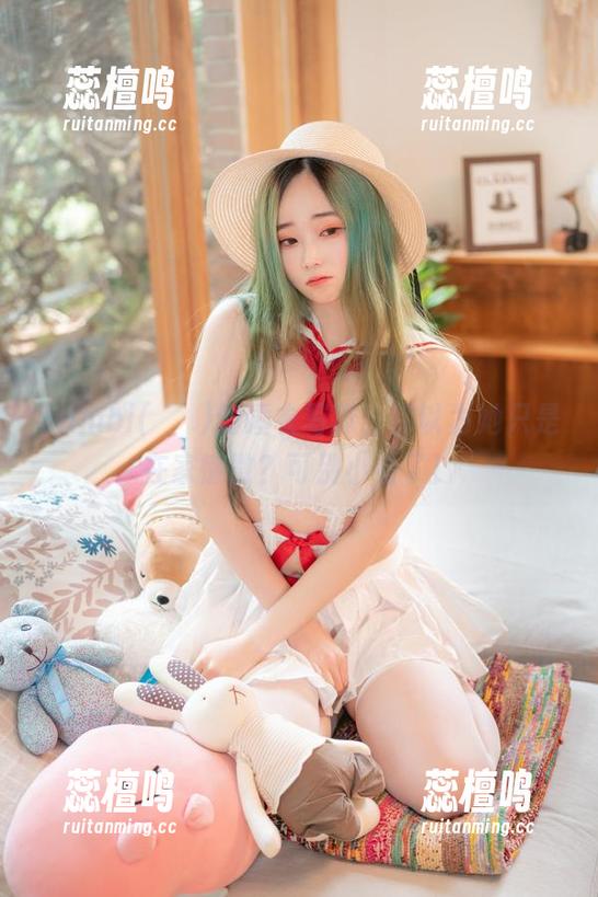 Bambi(밤비)的睡衣写真，你以为她只是在家懒散？可别小看了！