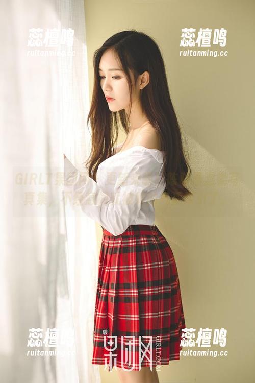 GIRLT果团网 - 更新来啦！陈雅漫温柔写真集，不经意间就被她的气质吸引了。