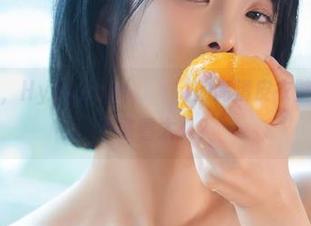 不得不说，Hyoyeon(김효연)的高清皮衣壁纸，你敢不敢看太久？