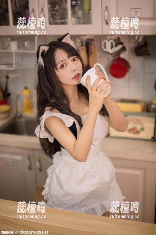 咱们的喵糖映画又来宠粉了，最新粉色猫儿女仆套图，啥时候能让我抱回家一只！