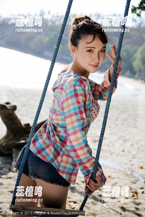 MyGirl美媛馆 - 拯救你的视线，来瞧瞧王馨瑶yanni的图包，悄悄的用美脚撩拨你。