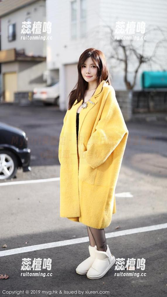 MyGirl美媛馆-绮里嘉ula MyGirl美媛馆 - 职业装日常:绮里嘉ula的随意一拍与优雅写真