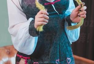 Son Ye Eun最新写真集，Loozy女王又放大招，实在让人心痒！