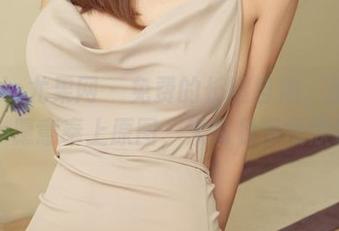UGirls尤果网 – 免费的长腿自拍，张小西Ann愿意奉上原图，大家且慢慢欣赏。