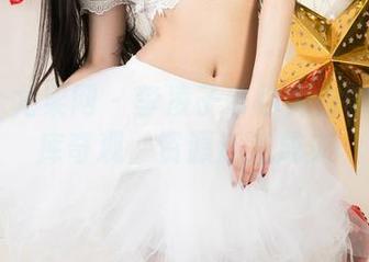 UGirls尤果网 – 李凌子带你奔向学妹的图库奇观，资源泛滥成灾