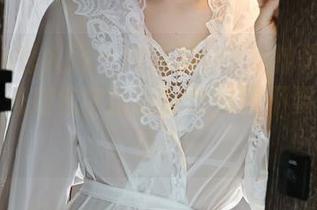 Xiuren秀人网 – 肉晴MINI女神最新的写真集，光是名字就让我想到要不要也来一组！