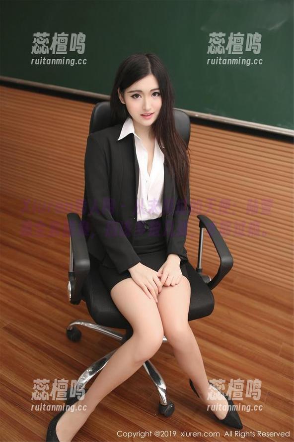 Xiuren秀人网 - 从未见过的天使：陆萱雅全套图集，应该多放几张，才够过瘾。