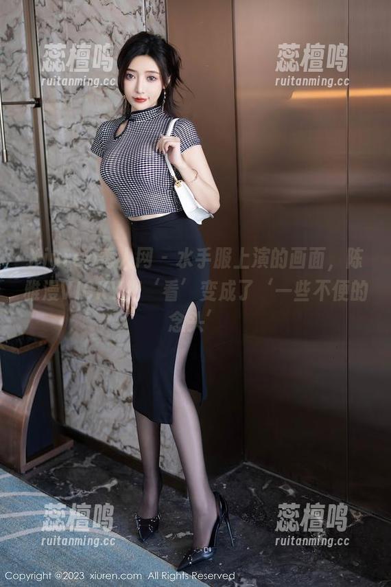 Xiuren秀人网-陈雅漫VICKY Xiuren秀人网 - 水手服上演的画面,陈雅漫VICKY把‘看’变成了‘一些不便的念头’