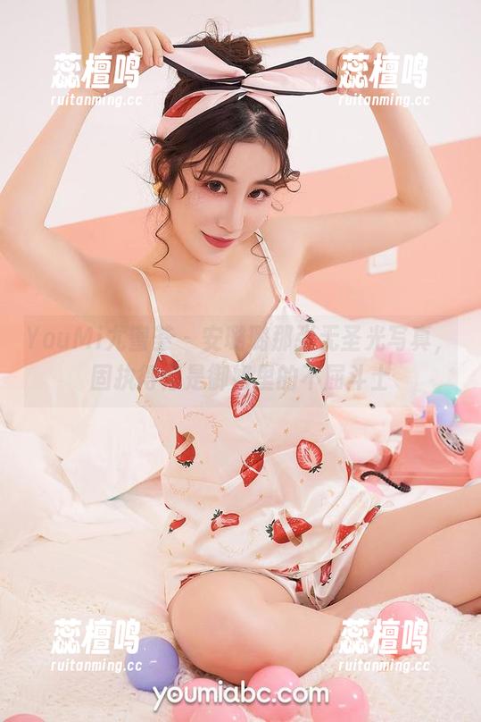 YouMi尤蜜荟 - 安璐璐那张无圣光写真，固执得像是御姐里的不屈斗士