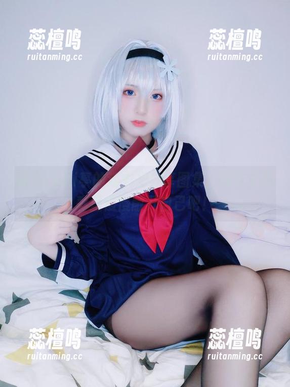 进入Yuki亭的连衣裙分享图集，在这个色彩里慢慢敞开自己吧！