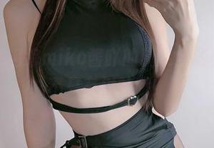 一起来追踪miko酱吖的精灵全套，图里不只有树叶哦！