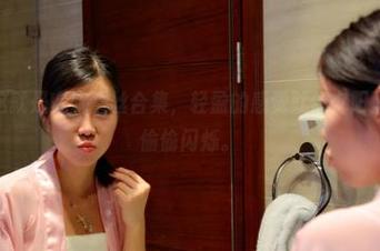 pans – 这就是安妮蕾丝合集，轻盈的感觉就像夕阳下的碎片，偷偷闪烁。