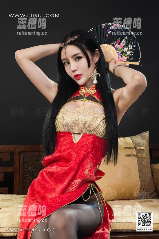 丽柜 - 兔子的牛仔裤里丝竟然能这样，作品直接上头