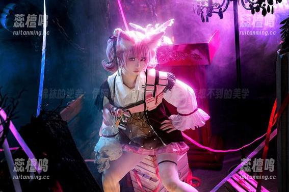 棉袜的逆袭：伊喵君_Nya图包解锁你意想不到的美学