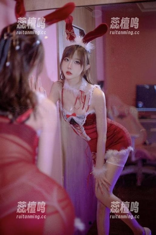 余多多Dudu自拍舰长版ASMR，cos的最近潮流你肯定想看！