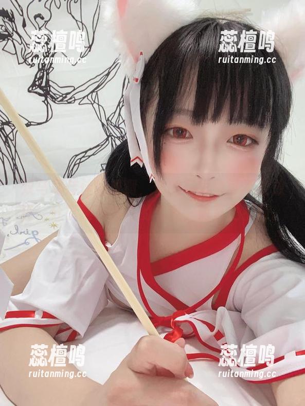 双马尾佳佳好难啊，你的写真集可不能放过，分享这种独特的气质，简直是福利。
