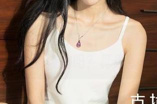 克拉女神 – 小芹的油亮，原图更新——难道这是新宠物油吗？真想要一罐！
