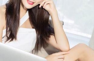 克拉女神 – 静宜的私房作品，别一个味道，油亮得让人琢磨不透。