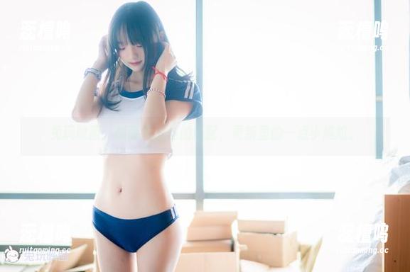 兔玩映画：树荫和白丝的搭配，更新里的一点小尴尬。
