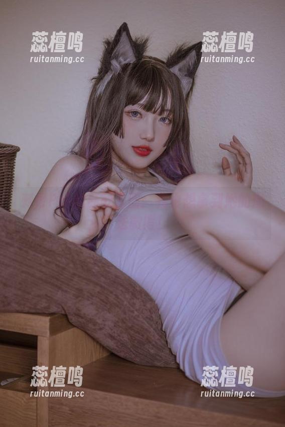 刺青Poi的赫敏套图：我也想拿到她的魔法微博！
