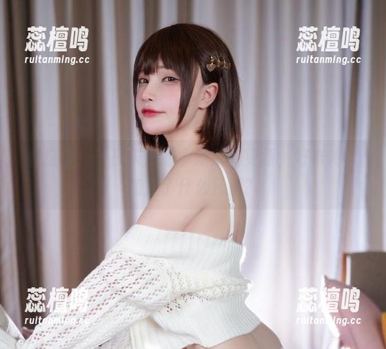 看这里！千夜未来的学姐系列更新，好奇她又加入了什么元素？
