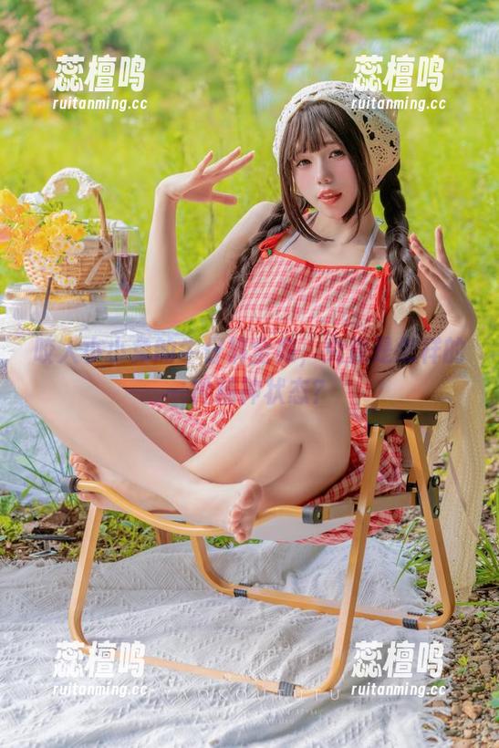 咬人小小兔的牛仔裤全集，究竟是怎样的一种精神状态？