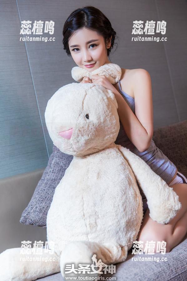 头条女神 - 郭美美的私拍：棉袜趣事，你想象不到的清新资源
