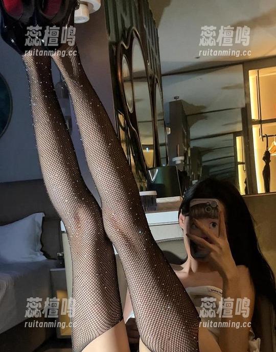 女刺客 微密圈 - 美图中的女刺客,腿也太惹火了,在线停不下来真是要小心!
