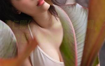 制服与姜仁卿(강인경)的故事，啊，不，是套图，意外的逗趣呢！