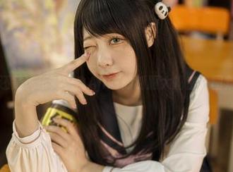 工作还是玩乐？安食Ajiki的制服大揭密—图集精选