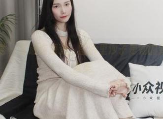 小众视觉 – 艾迪在海边，图片里沙子是她的新朋友，合集