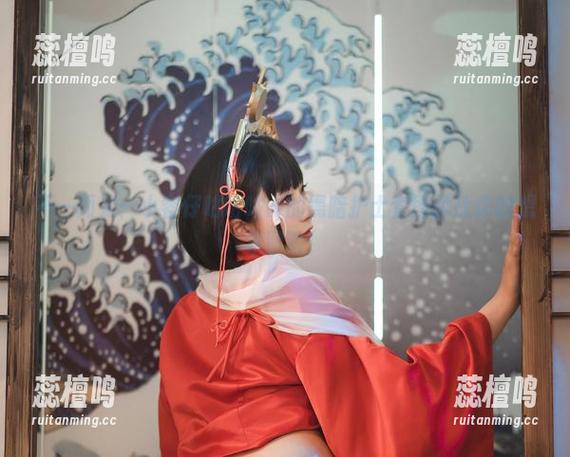 不一而足：小容仔咕咕咕w的黑暗护士套图挑战你的想象冒险！