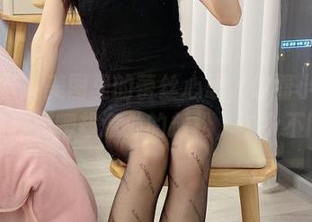 微密圈 – 美图里的蕾丝心思，你看小萌子那种无聊却意外的放松，与众不同