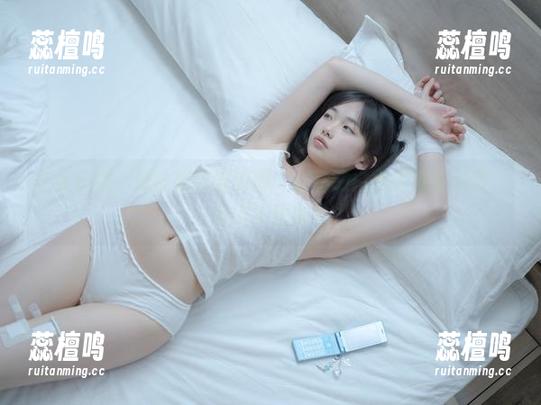 少女秩序-小葵 少女秩序 - 别让钱包受委屈,小葵的白色图册全免费,你还不快来?