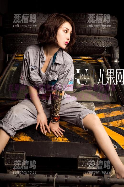 尤果网 - 小喜的战斗装备—职业装免费套图，工作不再无聊，看完就突发灵感！