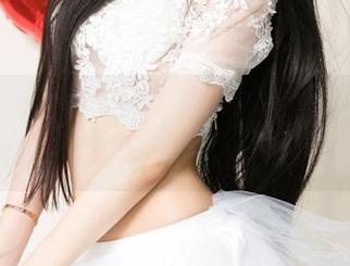 尤果网 – 原图的细节让人赞叹，尹菲把女仆的气质演绎得淋漓尽致。