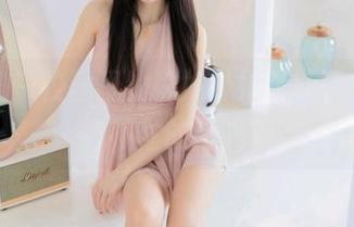 尤蜜荟 – 校园里的姝姝妹妹更新了作品，留不住的目光？
