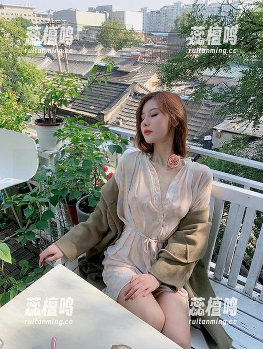 就是阿朱啊 微密圈 - 就是阿朱啊的空姐私拍,图包里藏了几许飞行梦?