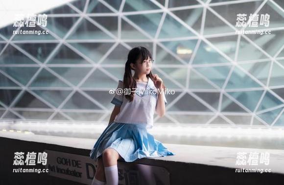 御子Yumiko的私拍，不得不提死库水，这场景…一不小心就上天了吧。