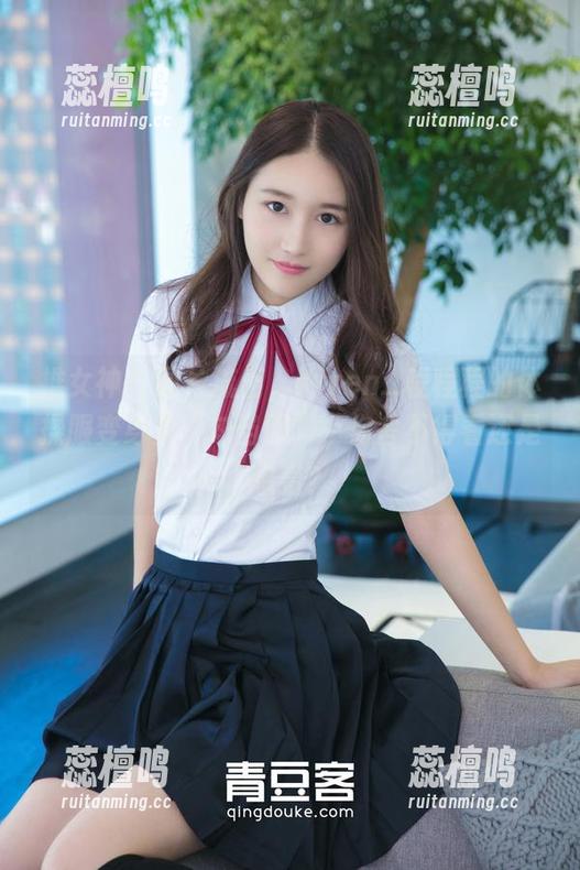 推女神-Kiren_程程程 推女神 - 图片流出,Kiren_程程程的体操服变身为“勾当服”,你舍不得看还是想看?