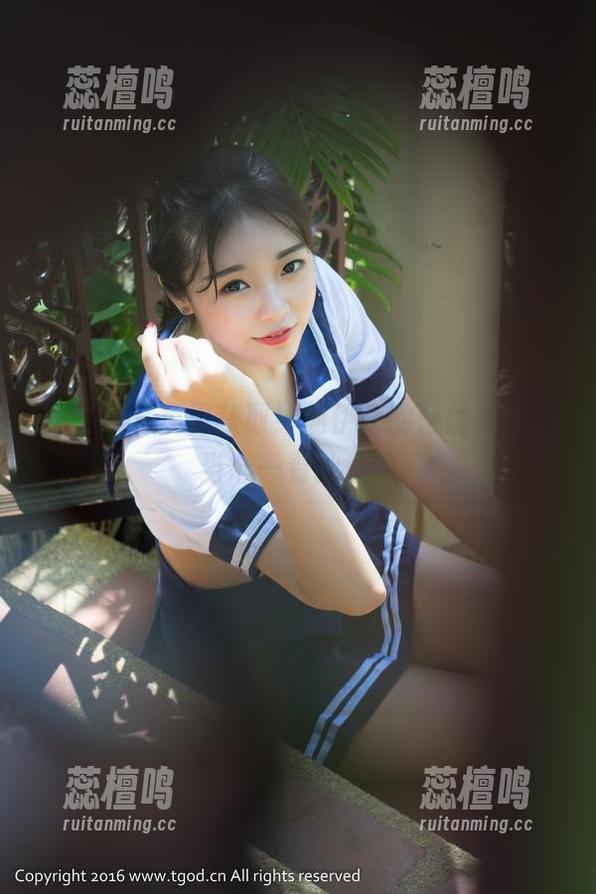 推女神 - 免费获取！赵伊彤的蕾丝美图，当心一看就上瘾