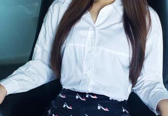 推女郎 – 从死库水到私拍：吻熙的清凉一夏