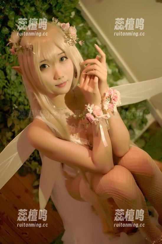 晓美妈 在晓美妈的女神写真集中,有想象不到的分享!