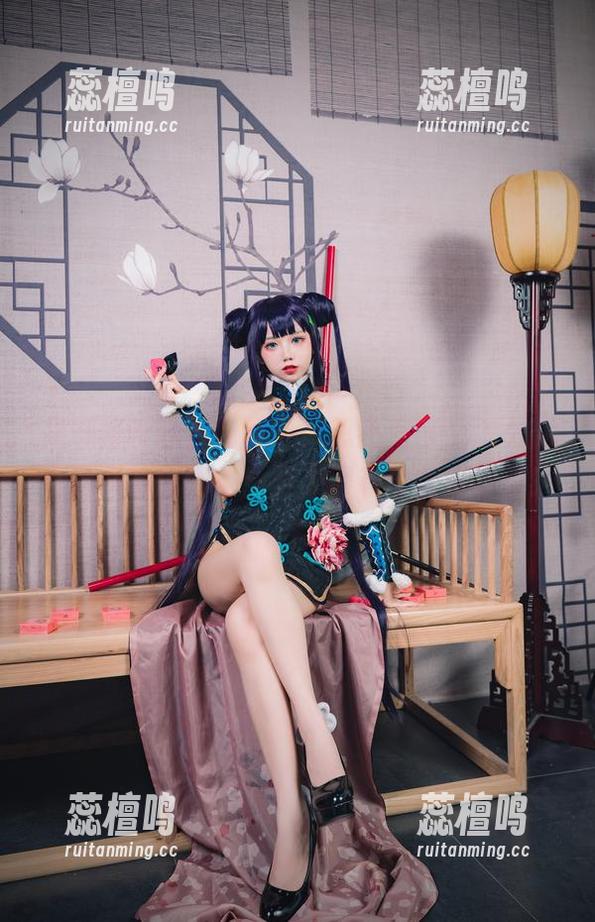 果咩酱w 果咩酱w的粉色机甲,恕我直言,怎么能有这样的原图?!至少得有个壁纸套餐!