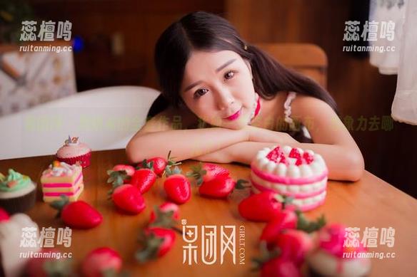 果团网 - 周妍希的全套作品，犹如一张空白的画布，想象力去哪儿了！