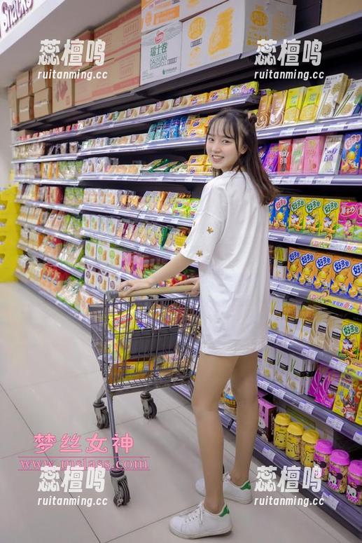 梦丝女神 - 油光丝袜美图大赏，壁纸都快被亮丽的可岚撑爆了！