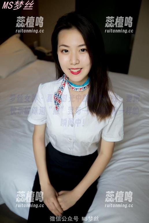 梦丝女神 - 夏季时光中的苏柔在线，要把快乐的味道“撒”到每一个像纸扇一样的瞬间中！