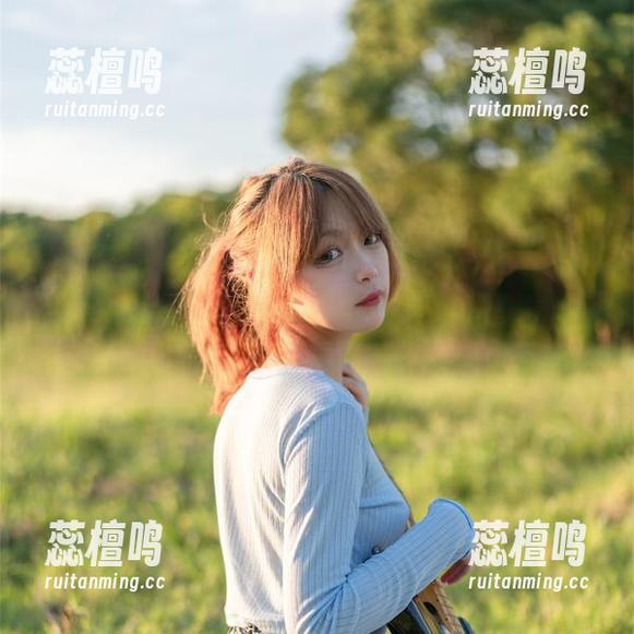 不只是一只兔子，梨瑾瑾带来的全套兔女郎图集是个谜