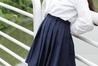 森萝财团 – 甜心与她的白丝闺蜜为我们带来的高清写真集，二人同框就像一对逗比！